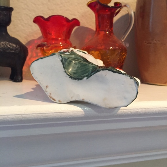 Vintage planter with little girl - Picture 7 of 7